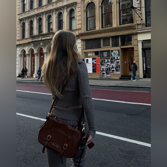 Aimee Cable Hoodie (WEEKEND SALE) - Picture 6 of 6